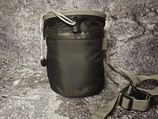 Black customizable dice bag