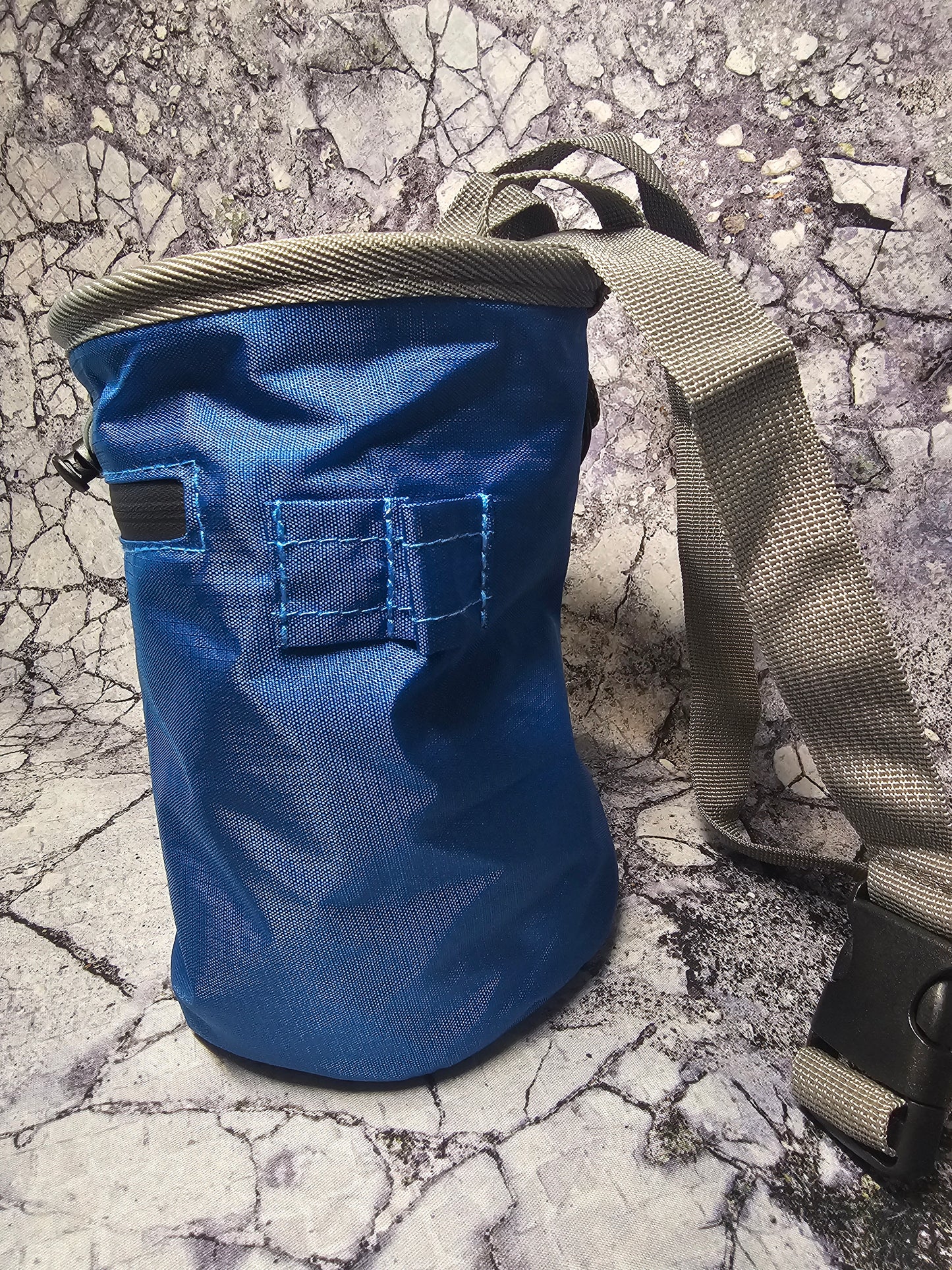 Sacchetto per dadi blu personalizzabile